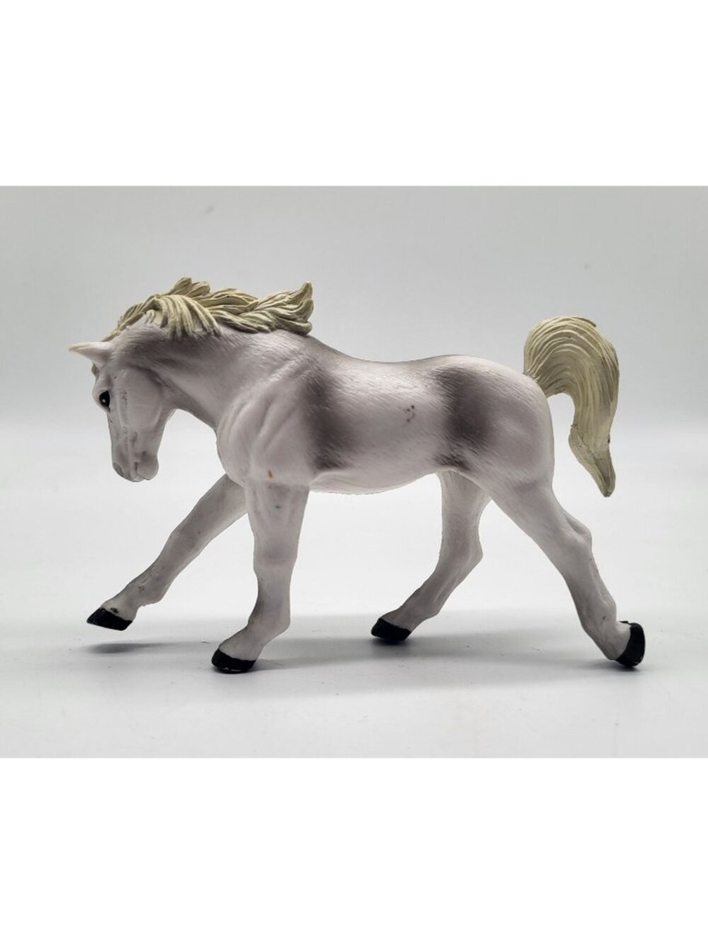 Blip Toys Galloping Mare White Horse Toy 2019 Animal Planet Figurine